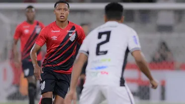 Athletico: Barbieri elogia e compara promessa do Furacão a Vinicius Junior