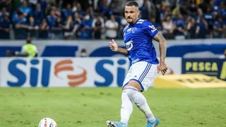 Emprestado pelo Athletico, Zé Ivaldo diz que deseja seguir no Cruzeiro