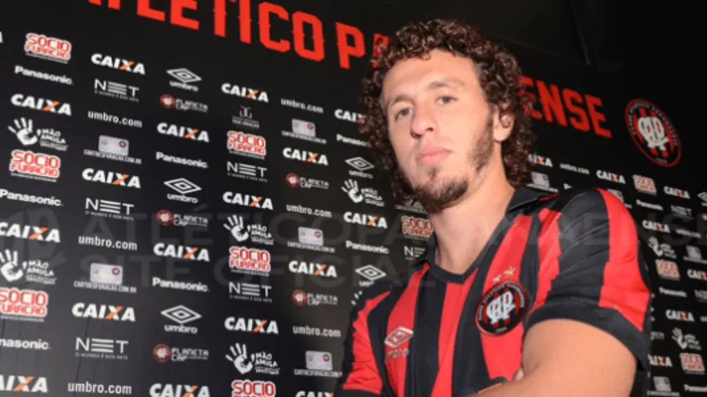 athletico-rafael-galhardo