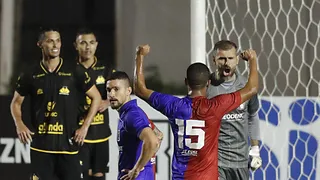 Grassi lamenta situação do Paraná, mas quer ficar em 2022: “Precisamos ajudar”