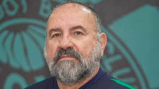 Coritiba renova com vice-artilheiro do Paranaense