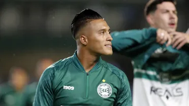 Volante do Coritiba é convocado para amistosos pela seleção colombiana