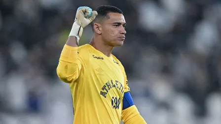 Por que Santos deve continuar no gol do Athletico? Aqui a resposta