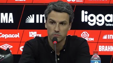 Em crise na Série B, Athletico demite diretor de futebol, Rodrigo Possebon