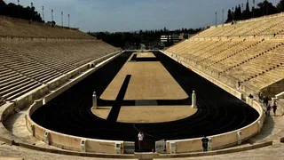 PF compara estádio da Copa 2014 a ícone da ostentação no esporte
