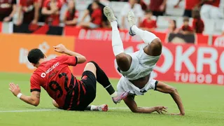 Um indolente Athletico ganha por obrigação