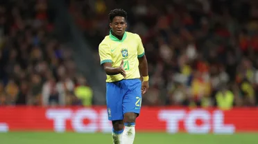 Endrick diz que sentiu “leveza impressionante” em primeira vez no Bernabéu