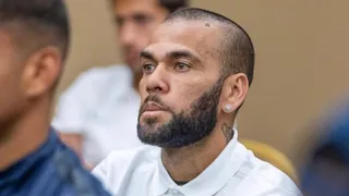 Daniel Alves disse que estava bêbado e não se lembra de nada, diz TV espanhola
