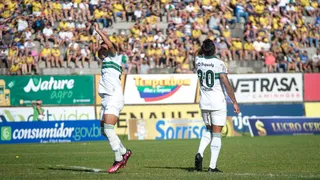 Coritiba perde para o Cascavel e se complica nas quartas de final