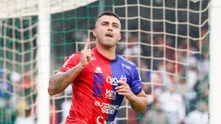 Com festa no Couto, Paraná Clube vence o Patriotas e volta à elite