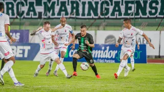 Paraná cria pouco e falha na pontaria; goleiro Gabriel Leite se destaca
