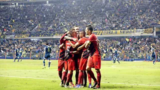 Ainda há tempo. Chegou a hora de o Athletico ser, de uma vez por todas, El Paranaense