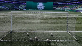 Fifa emite posicionamento duro sobre jogos na grama sintética