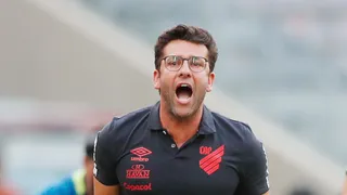 Valentim mira título pelo Athletico: “Onde eu sempre sonhei ser campeão”