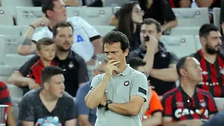 Fernando Diniz volta à Baixada. E ao Athletico?