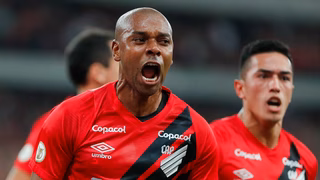 Athletico empata com o Flamengo “caminhando sobre as águas”