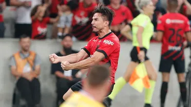 Willian Bigode quebra jejum e deve ganhar sequência no ataque do Athletico