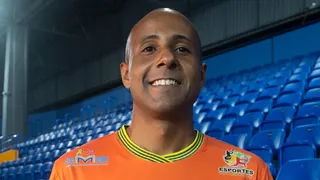 Pivô de guerra entre Athletico e Coritiba recomeça carreira (e a vida) no futsal