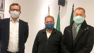 Coritiba busca ex-dirigente do Flamengo dos tempos da fama do “cheirinho”