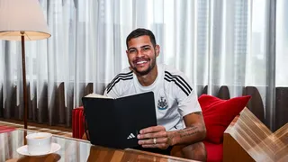 Bruno Guimarães vira “escritor”, publica diário no Newcastle e relembra título do Athletico