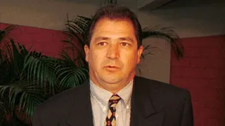 Baixada e o personagem esquecido: Ademir Adur