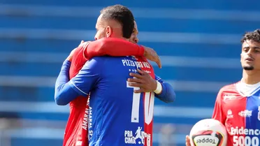 Paraná Clube encara lanterna e líder por classificação; veja combinações e tabelas