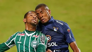 Um Coritiba preguiçoso fracassa no Couto Pereira