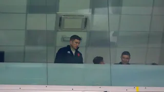 Novo técnico, revolta com Petraglia e vaias: Arena ferve em derrota do Athletico