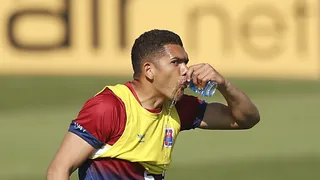 Volante do Paraná é o segundo jogador com mais cartões amarelos na Série B