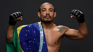 José Aldo se aproxima de cinturão do UFC: “Fome de vencer”