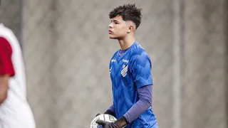 Filho de Eliza Samudio, goleiro Bruninho é dispensado da base do Athletico