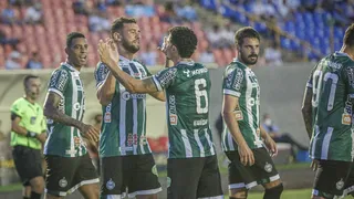 O Coritiba à imagem de Morínigo: líder