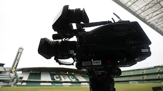 Coritiba e mais quatro times acertam contrato de TV fechada com a Globo; veja detalhes