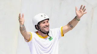 Pedro Barros fatura medalha de prata na despedida do skate em Tóquio