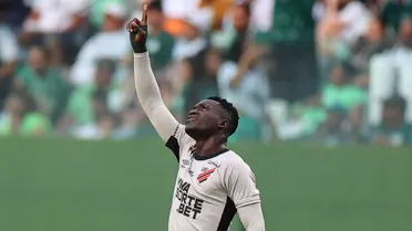 Coritiba adiou o acesso, mas o Athletico voltou a sonhar