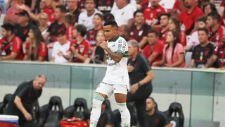 Coritiba renova com Kaio César e estipula multa “astronômica”