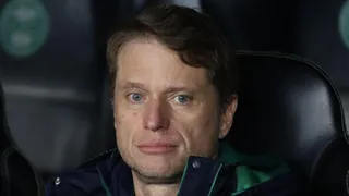 Fernando Seabra rebate torcida e revela surto no Coritiba
