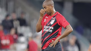 Athletico luta contra o tempo para tentar salvar o ano em julho
