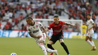 Athletico completa cinco jogos sofrendo gols até os 15 minutos