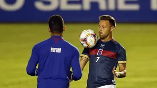 Gabriel Pires sofre lesão e desfalca o Paraná por até seis semanas
