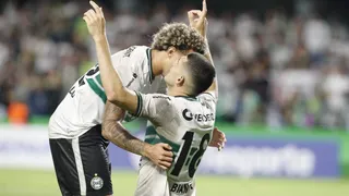 Amodeo e Guto valorizam garra do Coritiba em clássico marcado pela perda de Chávare