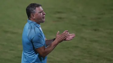 Coritiba tem quatro desfalques para enfrentar o Atlético-MG; veja provável time