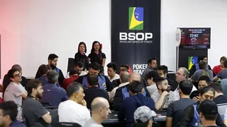 Poker atrai para Curitiba jogadores do Brasil e do exterior