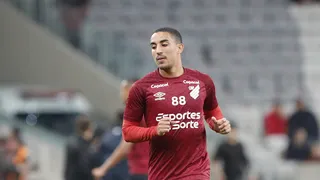 Christian completa 80 dias no departamento médico do Athletico