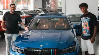 Promessa de 17 anos do Athletico é flagrada pela PM dirigindo carro de luxo em Curitiba