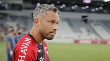 Ex-Athletico e Coritiba, Marlos é confirmado como dirigente de clube paranaense