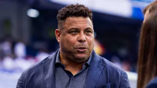 Ex-Paraná bate recorde no futebol brasileiro com trabalho na SAF de Ronaldo e Roberto Carlos