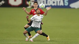 Conmebol define arbitragem de Athletico x Palmeiras na Recopa