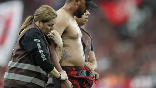 Três torcedores do Athletico são detidos por invasão; Polícia evita confronto no centro