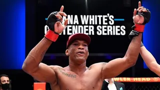 Brasileiro impressiona em estreia no UFC e desafia Mauricio Shogun